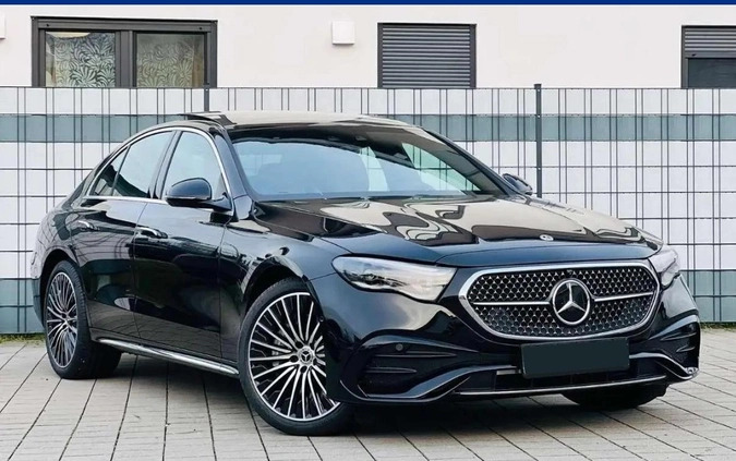 Mercedes-Benz Klasa E cena 342500 przebieg: 1, rok produkcji 2024 z Józefów małe 37